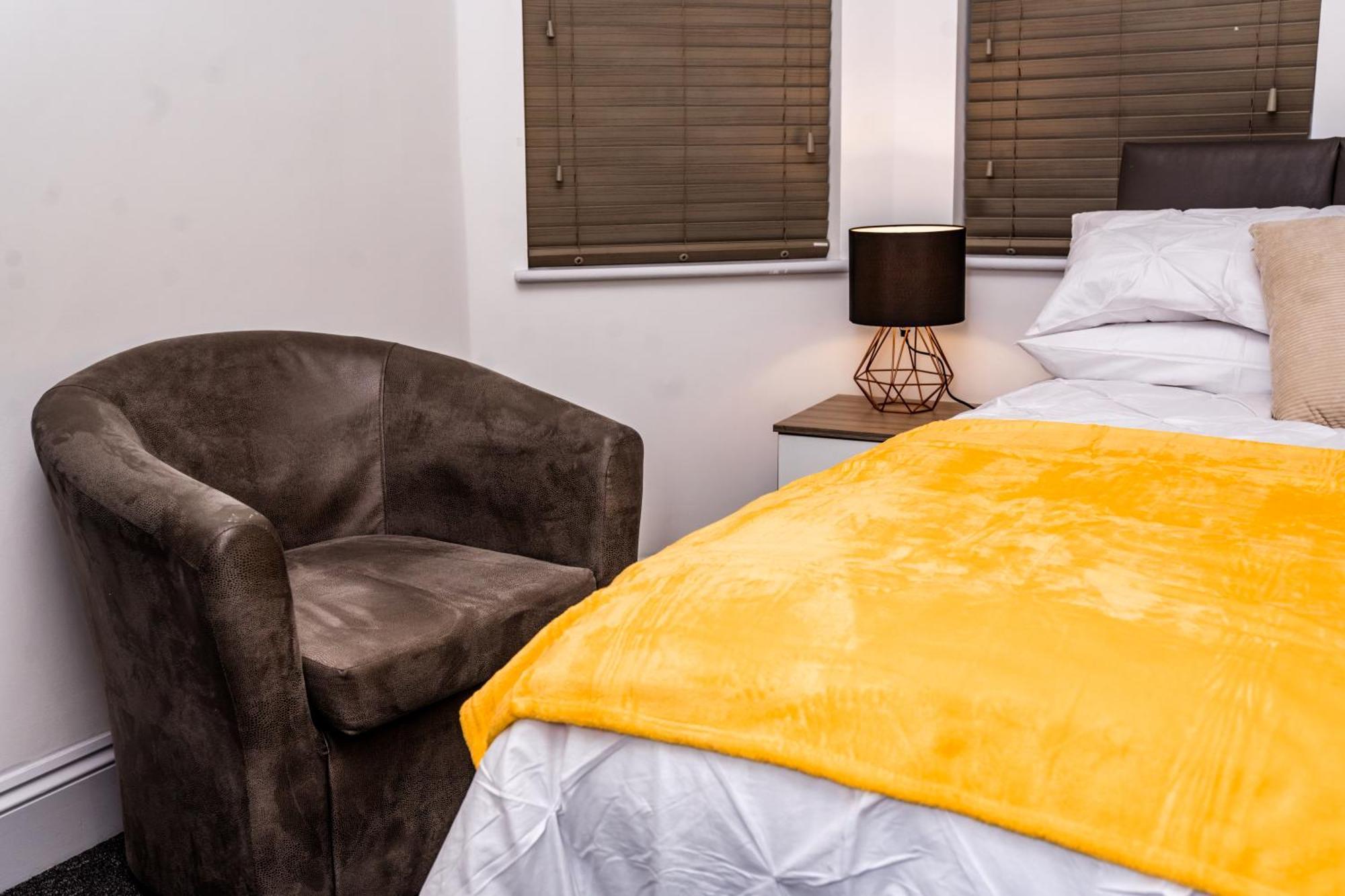 Divine Stay Coventry Exterior photo